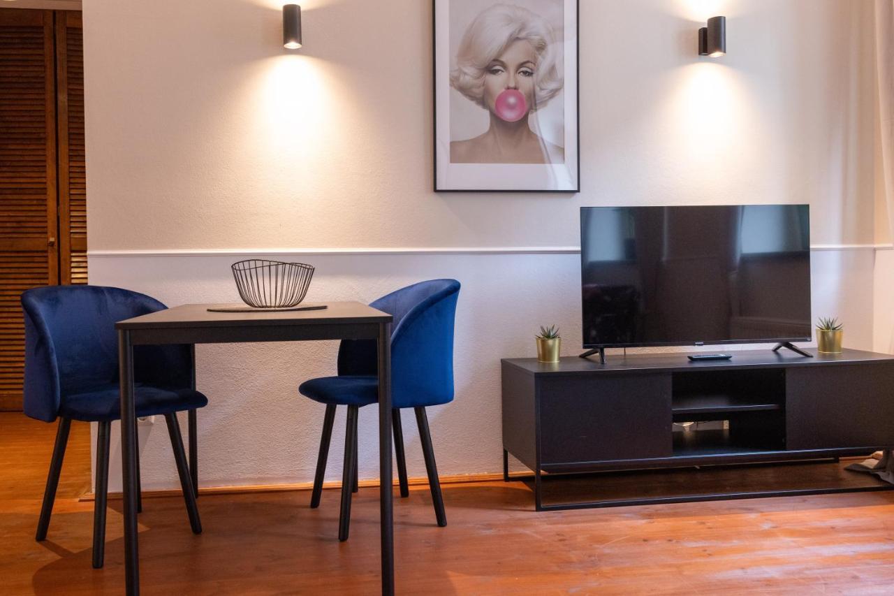 Hip & Minimalist - Stadt Apartments Am Malerweg بيرنا المظهر الخارجي الصورة