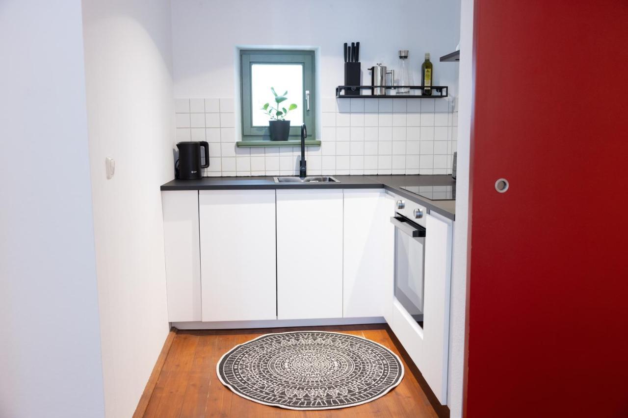 Hip & Minimalist - Stadt Apartments Am Malerweg بيرنا المظهر الخارجي الصورة